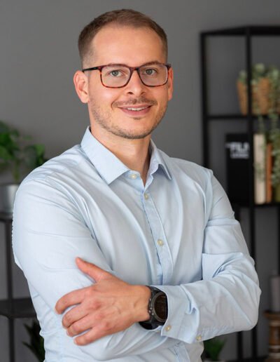 Férfi portré fotózás Pécs I Fotó Király Krisztina