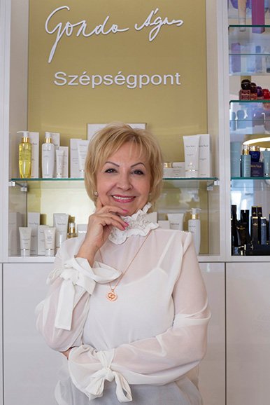 Brandfotózás szépségpont I Fotó Király Krisztina Brandfotózás szépségpont I Fotó Király Krisztina